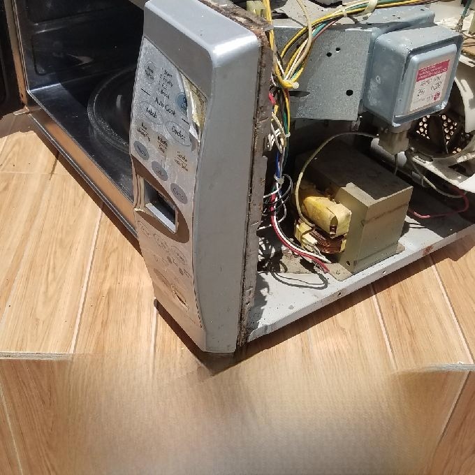 microwave service & repair mombasa (1)